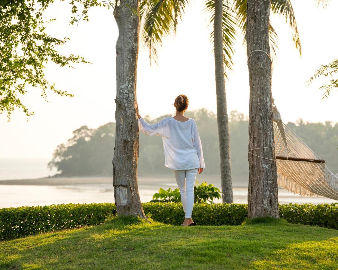 The Shellsea Krabi I Luxury Beach Front Resort & Pool Villa Ao Nam Mao Esterno foto