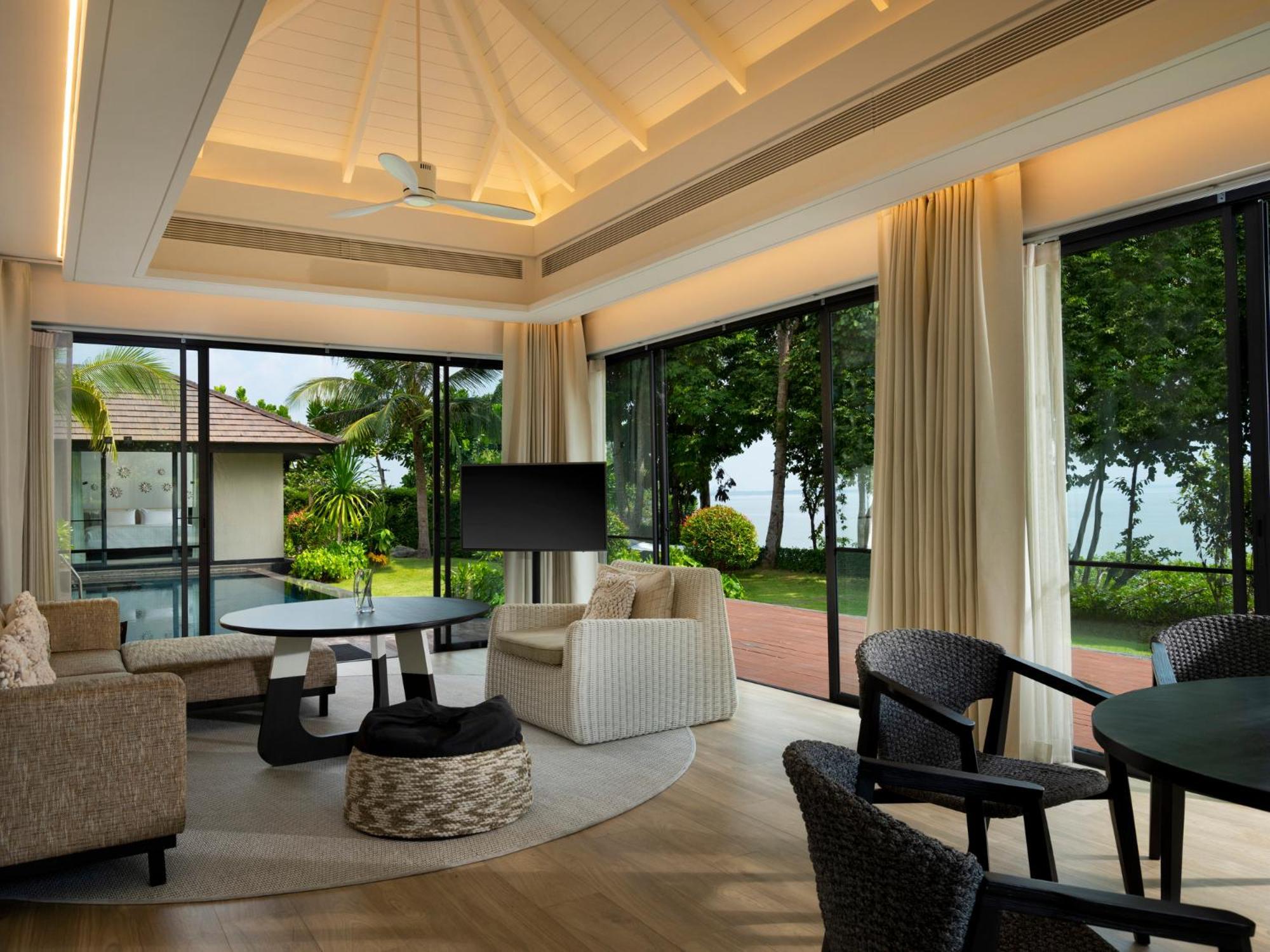 The Shellsea Krabi I Luxury Beach Front Resort & Pool Villa Ao Nam Mao Esterno foto